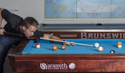 hero-image-03--default